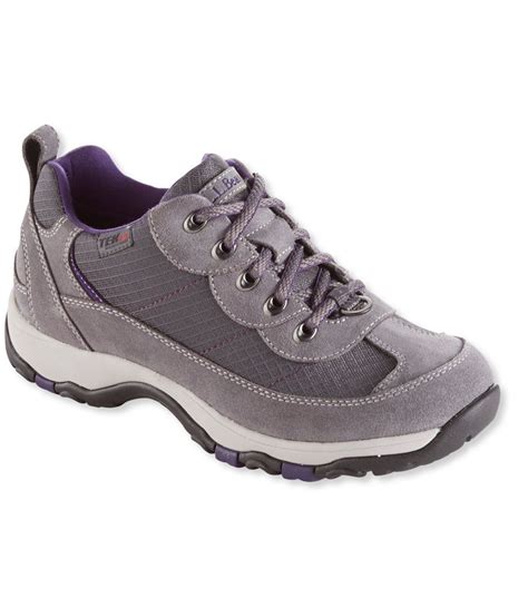 insulated snow sneakers for women.